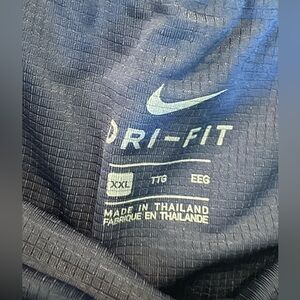 Nike Men’s Set.  Jacket Size 2X / Shorts Size 1X